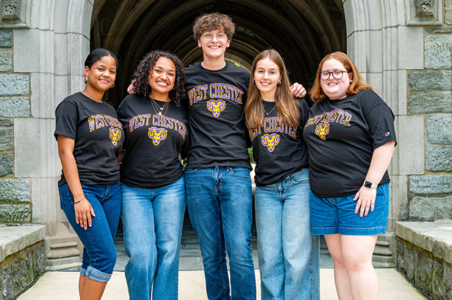 Off-Campus Assistants
