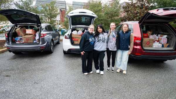 CBPM STUDENT ORGANIZATIONS' FOOD DRIVE NETS MORE THAN 2,508 ITEMS