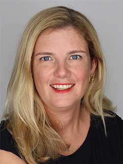 Valerie McCaffrey Headshot