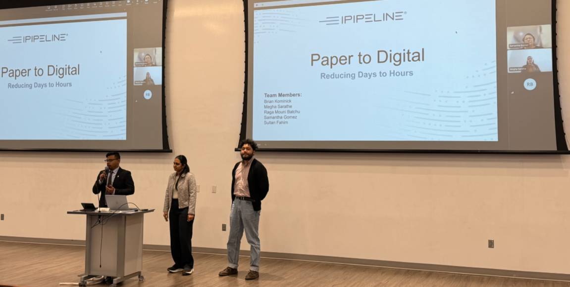 IPipeline students Students presenting on stage