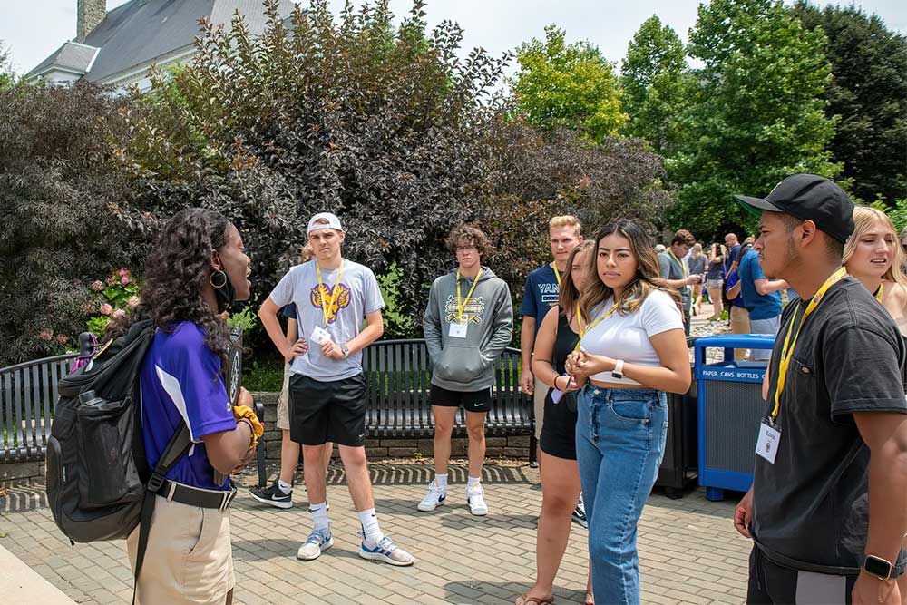WCU Prospective Students on tour